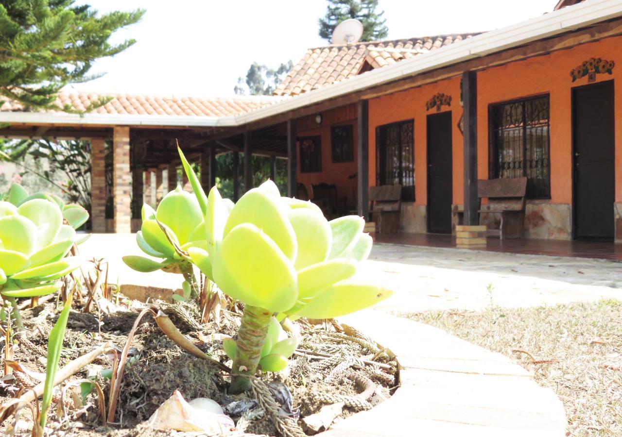 Hotel Cristo Rey Campestre Los Santos  Exterior foto